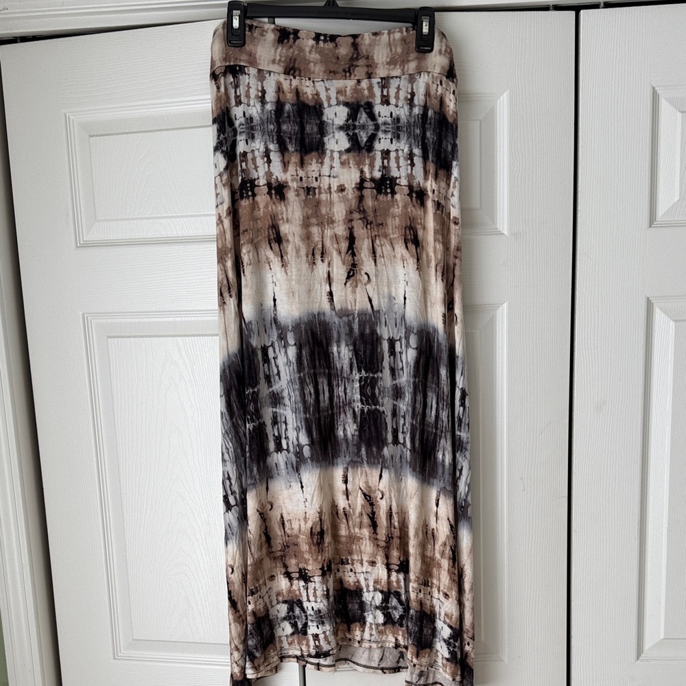 Roz & Ali Black and Brown Tie-Dye Maxi Skirt